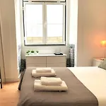 Sj1e Heart Of Baixa With New A/c Spacious Friendly Apartment *