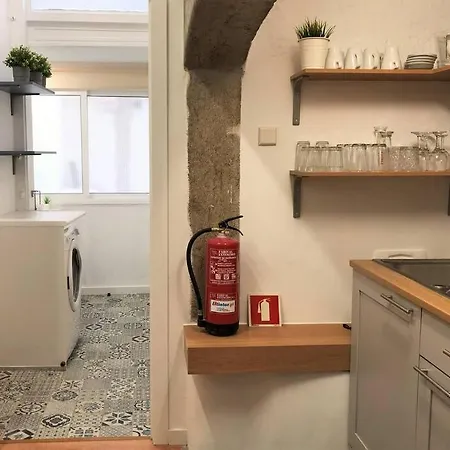 Sj1e Heart Of Baixa With New A/c Spacious Friendly Лісабон